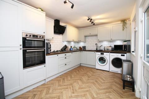 3 bedroom end of terrace house for sale, Wolsley Road,  Fleetwood, FY7