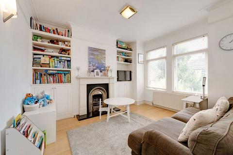 3 bedroom flat to rent, Ealing Park Gardens, London W5