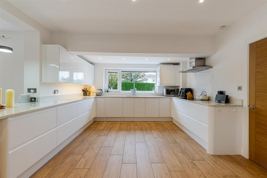 A10 - 3 Brakeridge Close - 251105.jpg