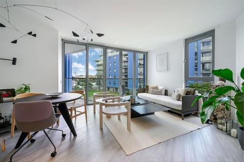 1 bedroom flat for sale, Eastfields Avenue, London SW18