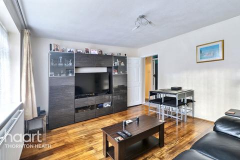2 bedroom apartment for sale, Parchmore Road, THORNTON HEATH