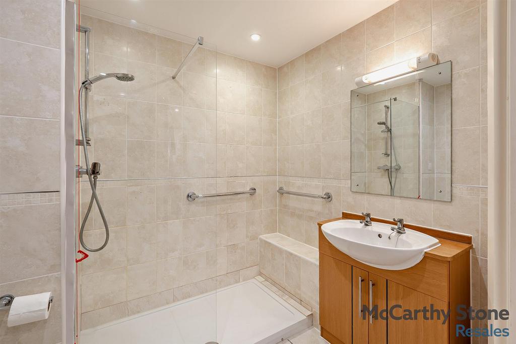 8669030-interior08-800.jpg