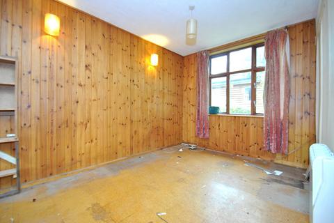 2 bedroom detached bungalow for sale, Letchworth Garden City SG6