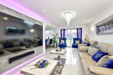 undefined, Crossways, Hemel Hempstead, HP3