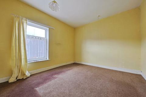 2 bedroom semi-detached house for sale, Queens Avenue, Barton-Upon-Humber, Lincolnshire, DN18