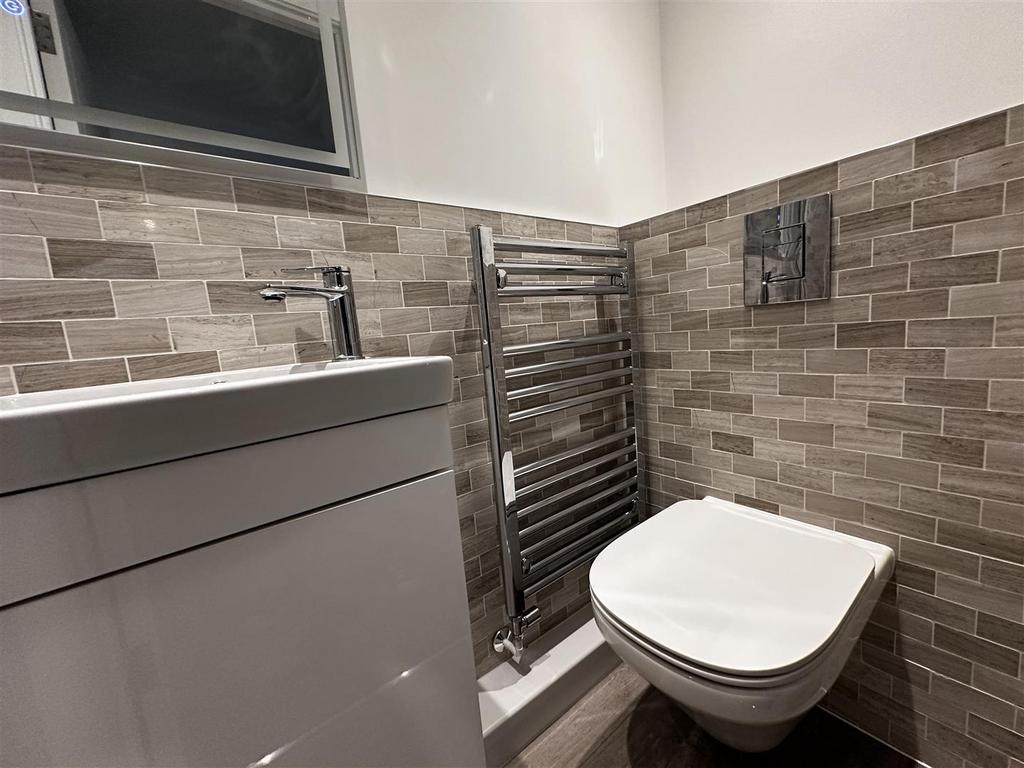 En-suite 2