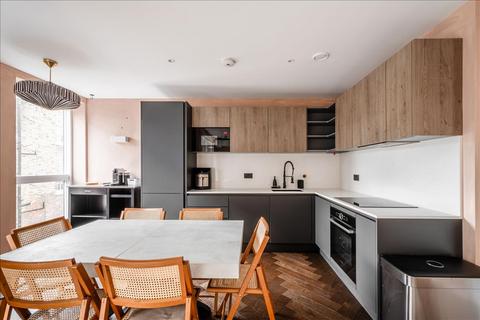 2 bedroom apartment to rent, Spurstowe Terrace, Hackney Downs, E8