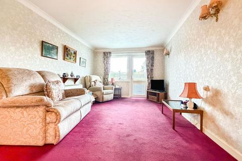 1 bedroom apartment for sale, Haldenby Court, Hull HU14