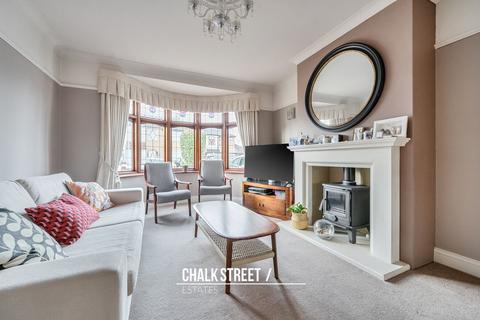 4 bedroom semi-detached house for sale, Westland Avenue, Hornchurch, RM11