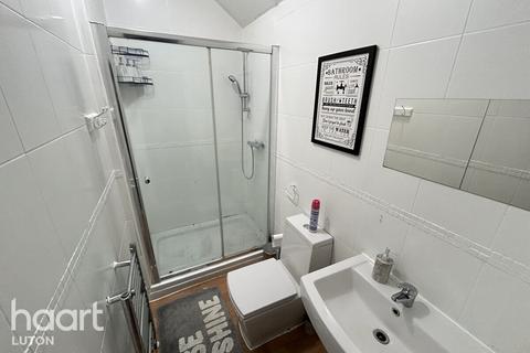 undefined, Ashton Road, LUTON