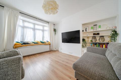 3 bedroom terraced house for sale, Castleton Road, Eltham