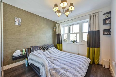 undefined, Bader Way, Roehampton, London, SW15