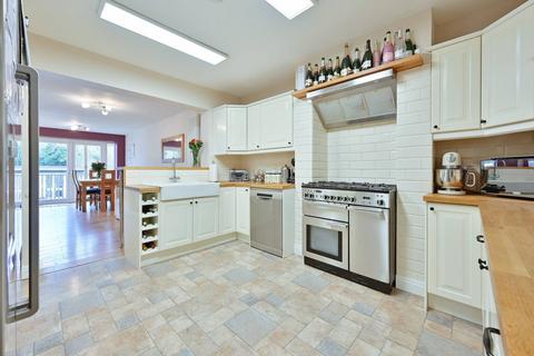 undefined, Woodmere Avenue, Watford, WD24