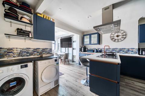 undefined, New Barns Avenue, Mitcham CR4