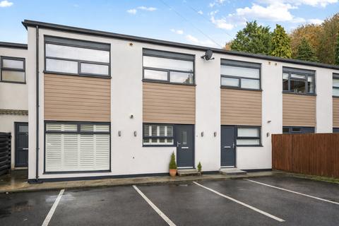 Catteshall Lane, Godalming, Surrey, GU7