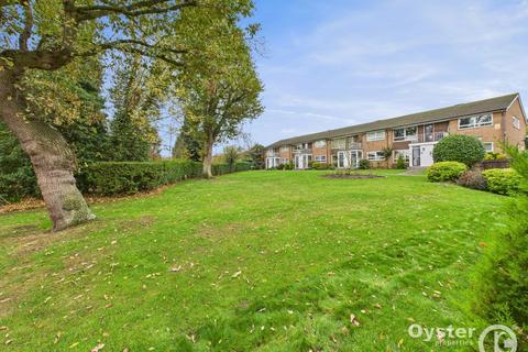 2 bedroom flat for sale, Gleneagles, Stanmore, HA7