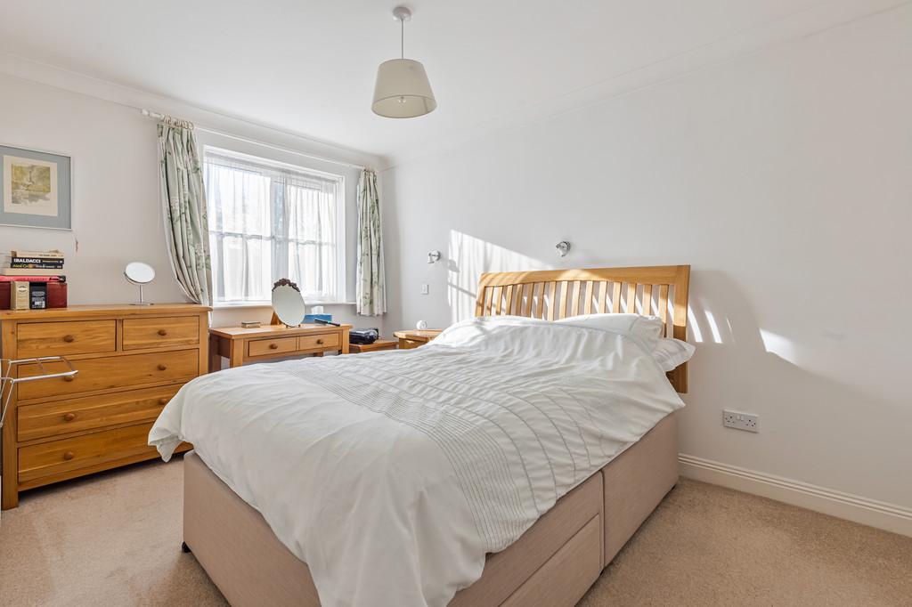 A14 - 10 Tappers Close, Exeter, Topsham - 251106