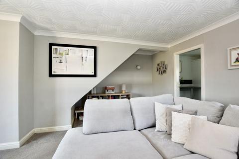 3 bedroom semi-detached house for sale, Wilson Close, Market Weighton