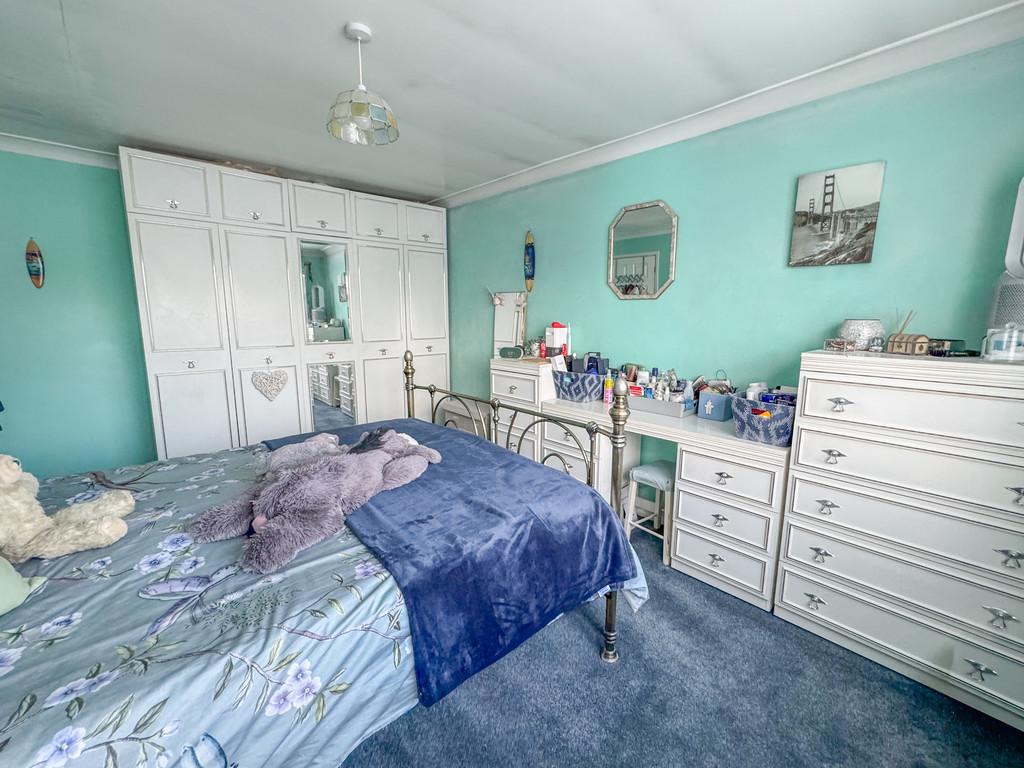 Bed 1 1