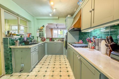 undefined, Englefield Close, Hawkwell