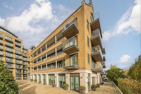 undefined, Kew Bridge Road, Brentford TW8