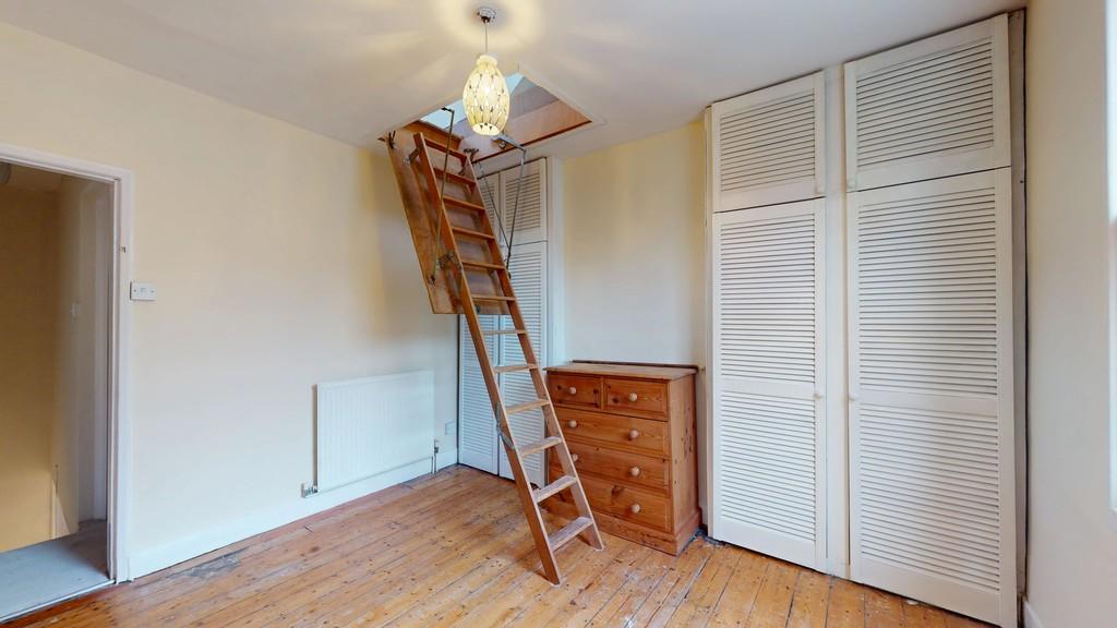 Bedroom 1 - With Access to A&amp;C room