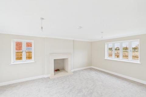3 bedroom detached house to rent, Ashfield Road, Bury St Edmunds IP31