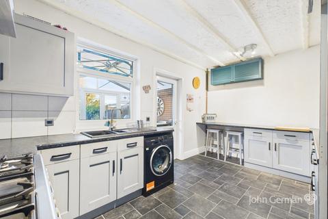 3 bedroom semi-detached house for sale, Park Lane, Tutbury