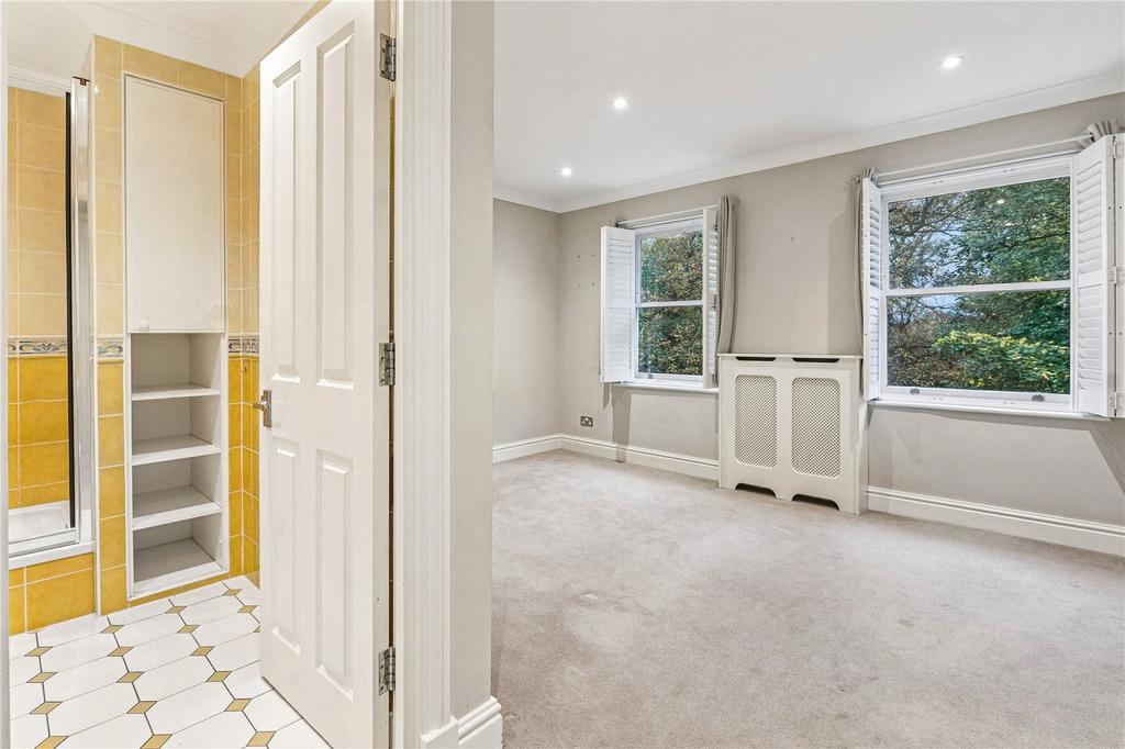 Bedroom/En Suite