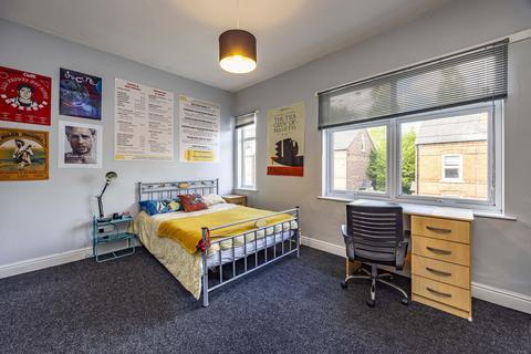 undefined, Highfield Road, Dunkirk NG7
