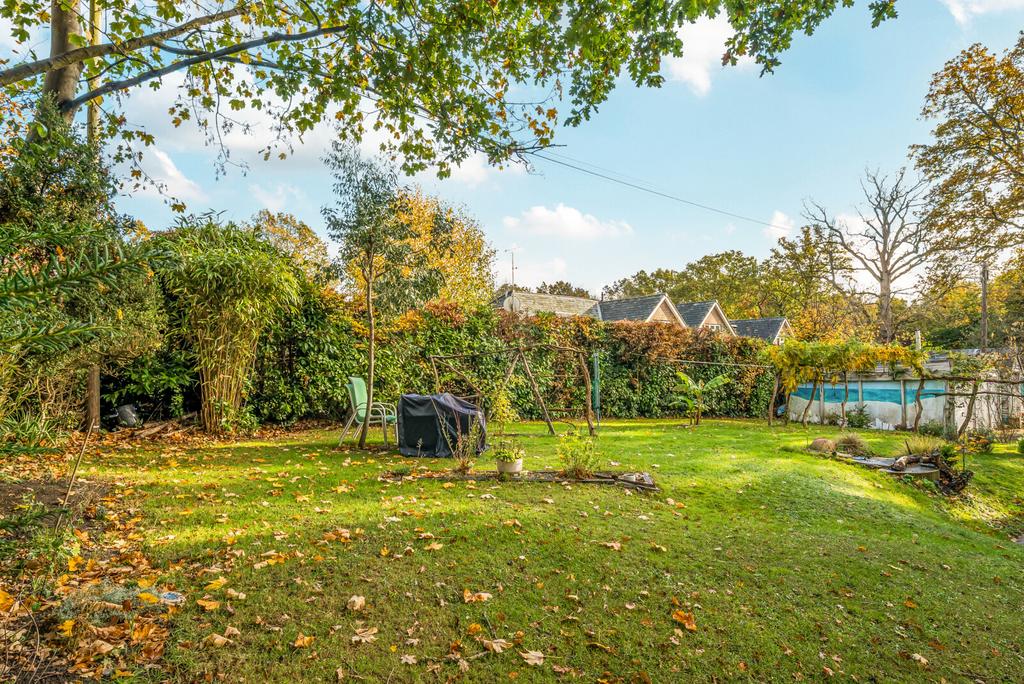 1377064-2-690e1b4...