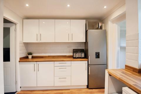 undefined, Bishopstoke, Eastleigh SO50