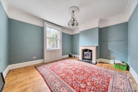 4 bedroom terraced house to rent, Sydenham Road, Guildford GU1