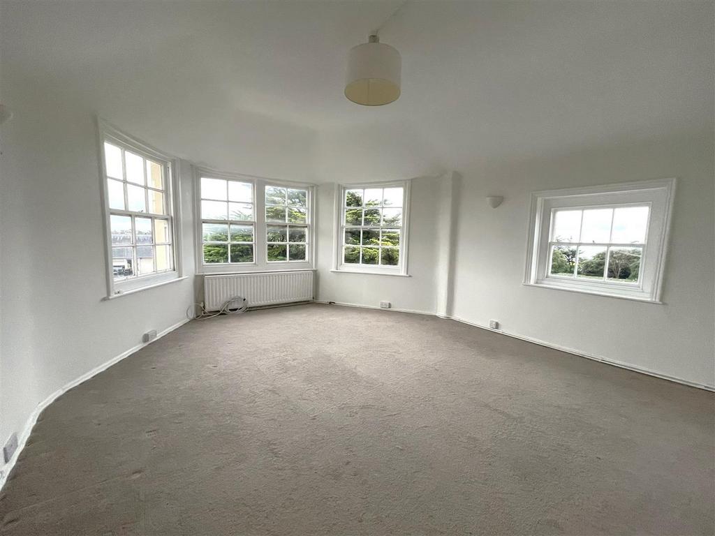 Living room.jpeg