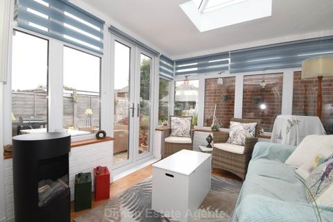 3 bedroom semi-detached house for sale, Gosport Road, Lee On The Solent