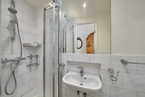 1 bedroom apartment to rent, Finborough Road, Chelsea