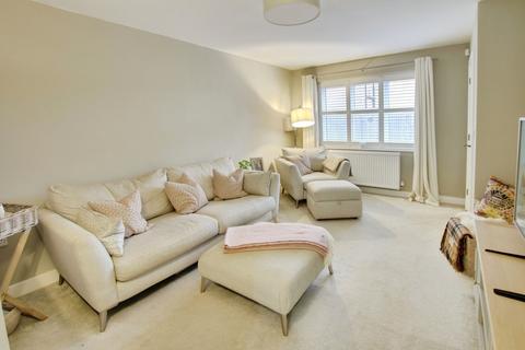 2 bedroom semi-detached house for sale, Thomas Aveling Close, Elm PE14