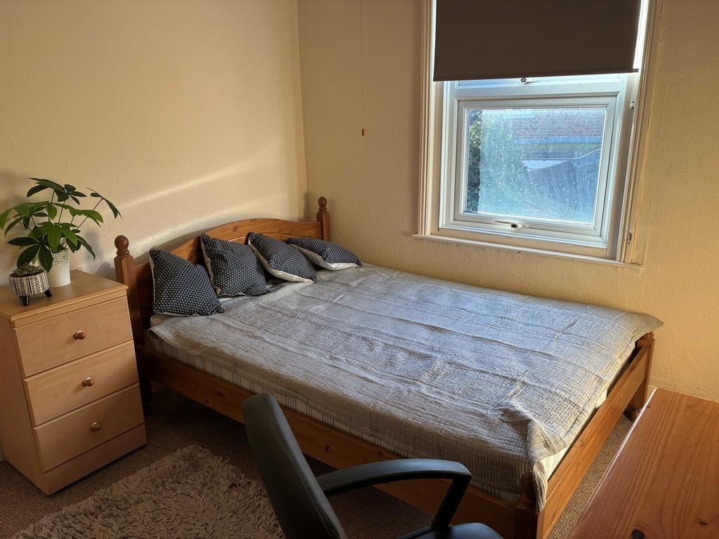 1st Floor Middle