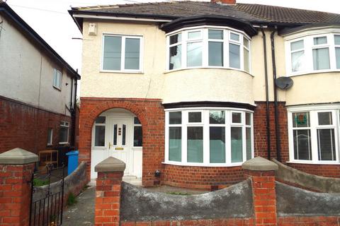 undefined, Chanterlands Avenue, Hull