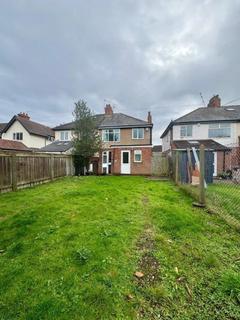 undefined, Chanterlands Avenue, Hull