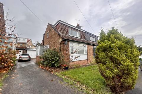 3 bedroom semi-detached house to rent - Yew Tree Crescent, Bradford