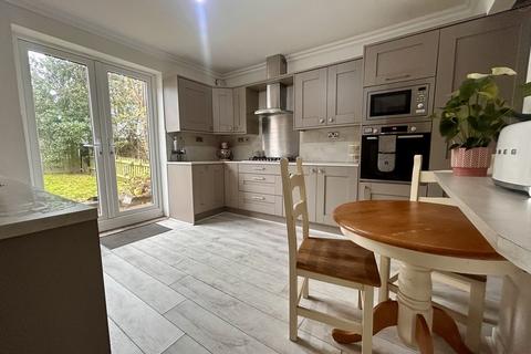 undefined, Yew Tree Crescent, Bradford