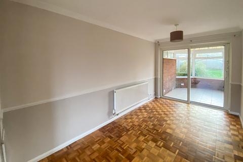 3 bedroom end of terrace house to rent, Roan Walk, Hertfordshire SG8