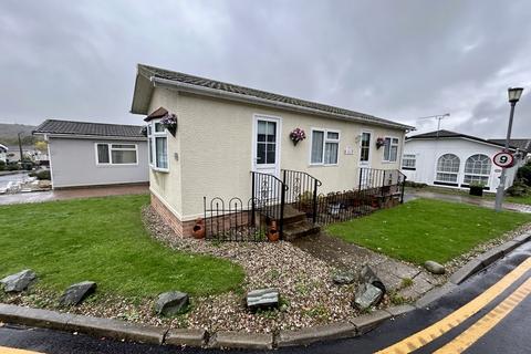1 bedroom park home for sale, Woodbine Close, Waltham Abbey