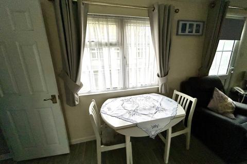 1 bedroom park home for sale, Woodbine Close, Waltham Abbey