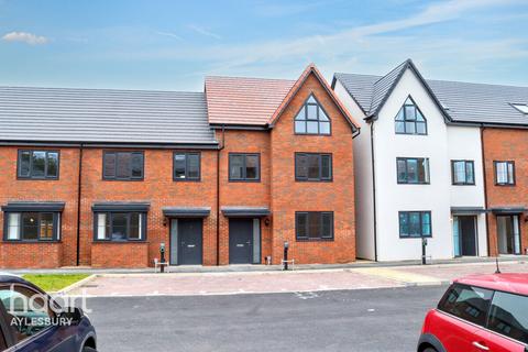 undefined, Eighth Avenue, Aylesbury