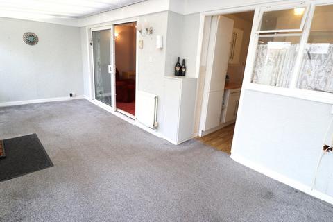 2 bedroom semi-detached bungalow for sale, Bohemia Chase, Leigh-on-Sea, SS9