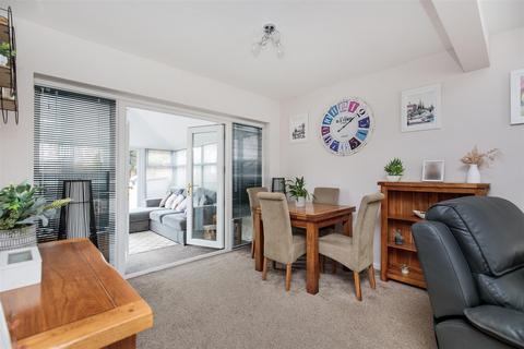 3 bedroom semi-detached house for sale, Corbridge Avenue, Wideopen, NE13