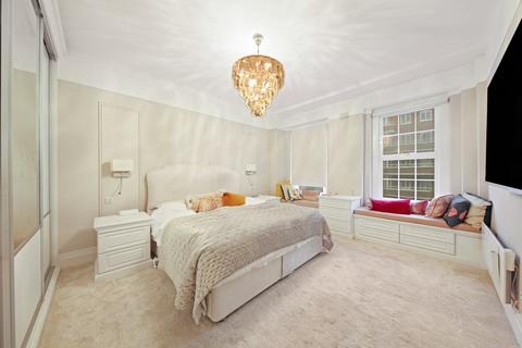 undefined, Berkeley Court, Marylebone Road, Marylebone, London