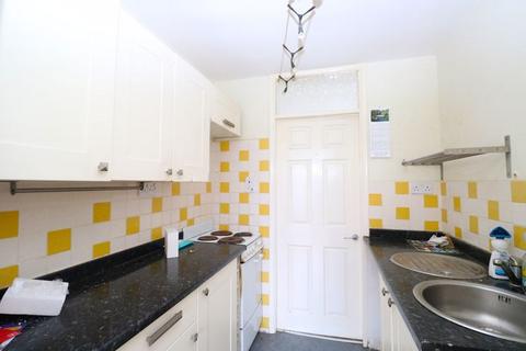 27 Brabham Close, Kidderminster, DY11 5EA